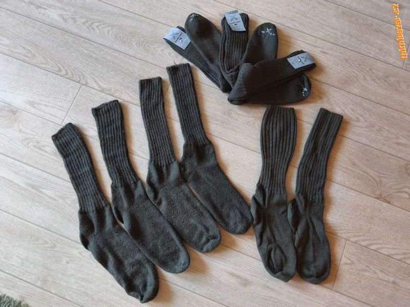 Pánské ponožky ARMY vel.28-29-30/43 a více - khaki