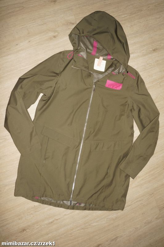 Street One nádherná parka vel.42/L