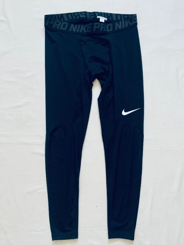 Leginy Nike