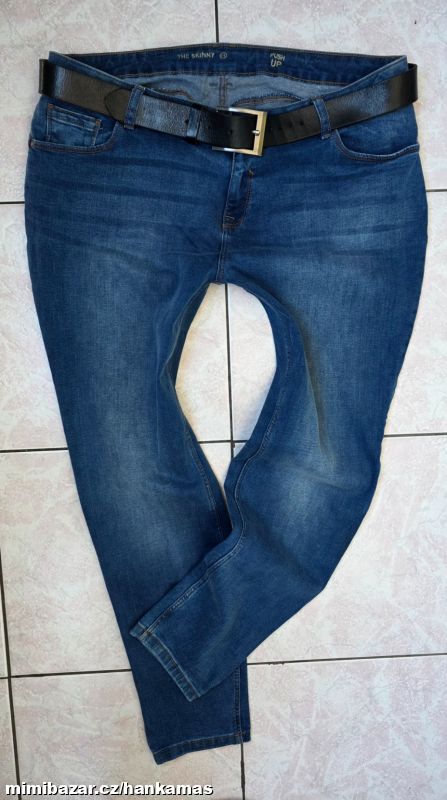 Trendy push-up džíny C&A-44-46(46)