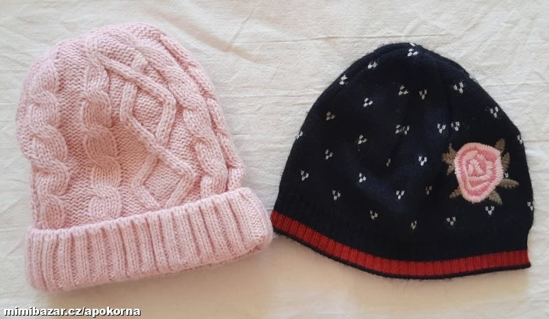 2x zimní pletená čepička pro holčičku, 0-6 měsíců