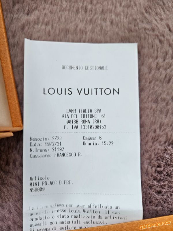 Cómo Louis Vuitton pasó de una casa de moda a un respetable