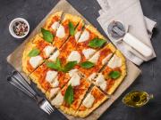 Recept na nejlepší pizzu z květáku: Low carb verze bez mouky nejen pro dietářky