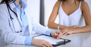 Jak probíhá návštěva lékaře homeopata? Zjistili jsme to za vás!