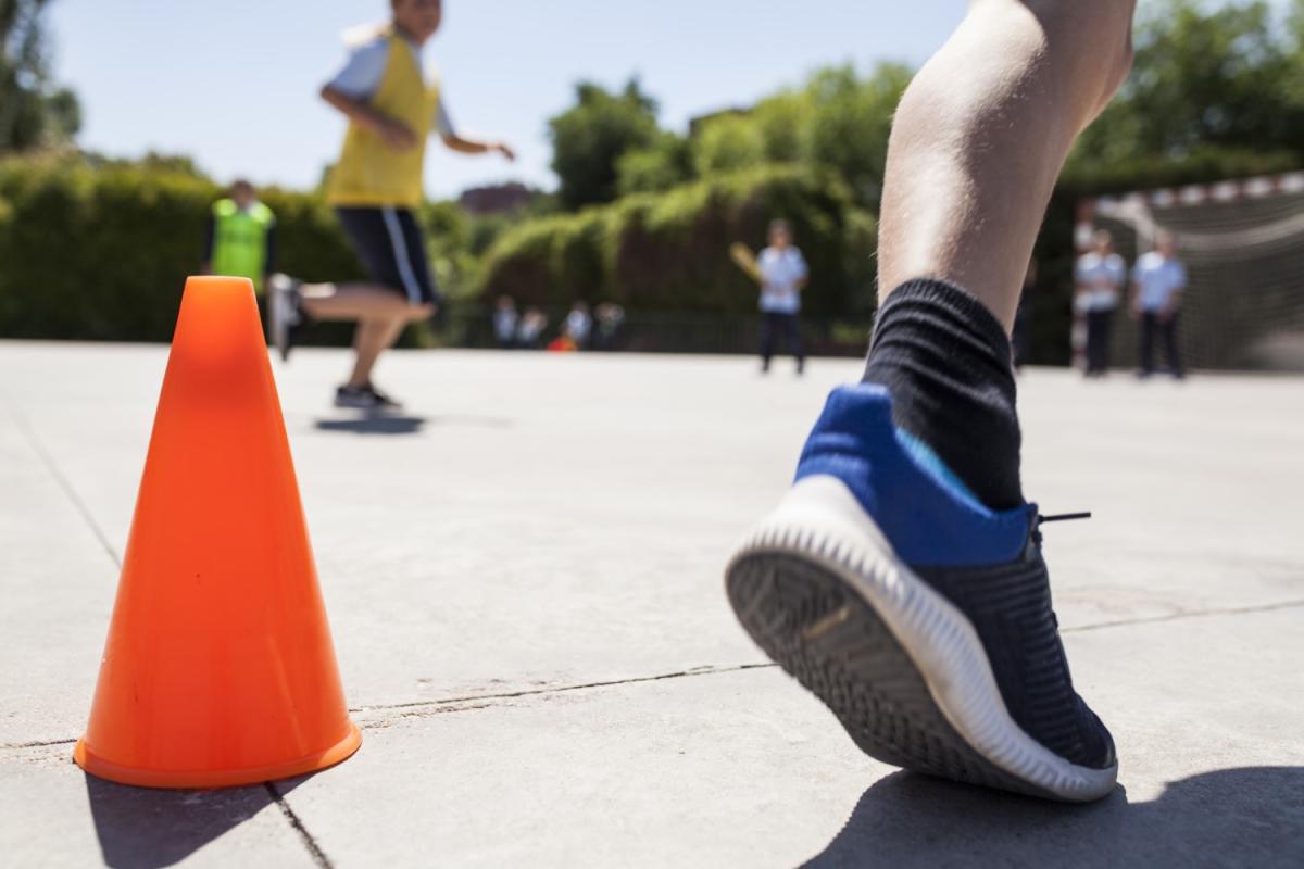 Dětské boty Nike – jak vybrat správnou velikost pro aktivní děti?