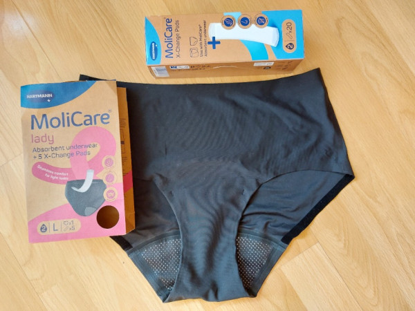 Test absorpčních kalhotek MoliCare Lady