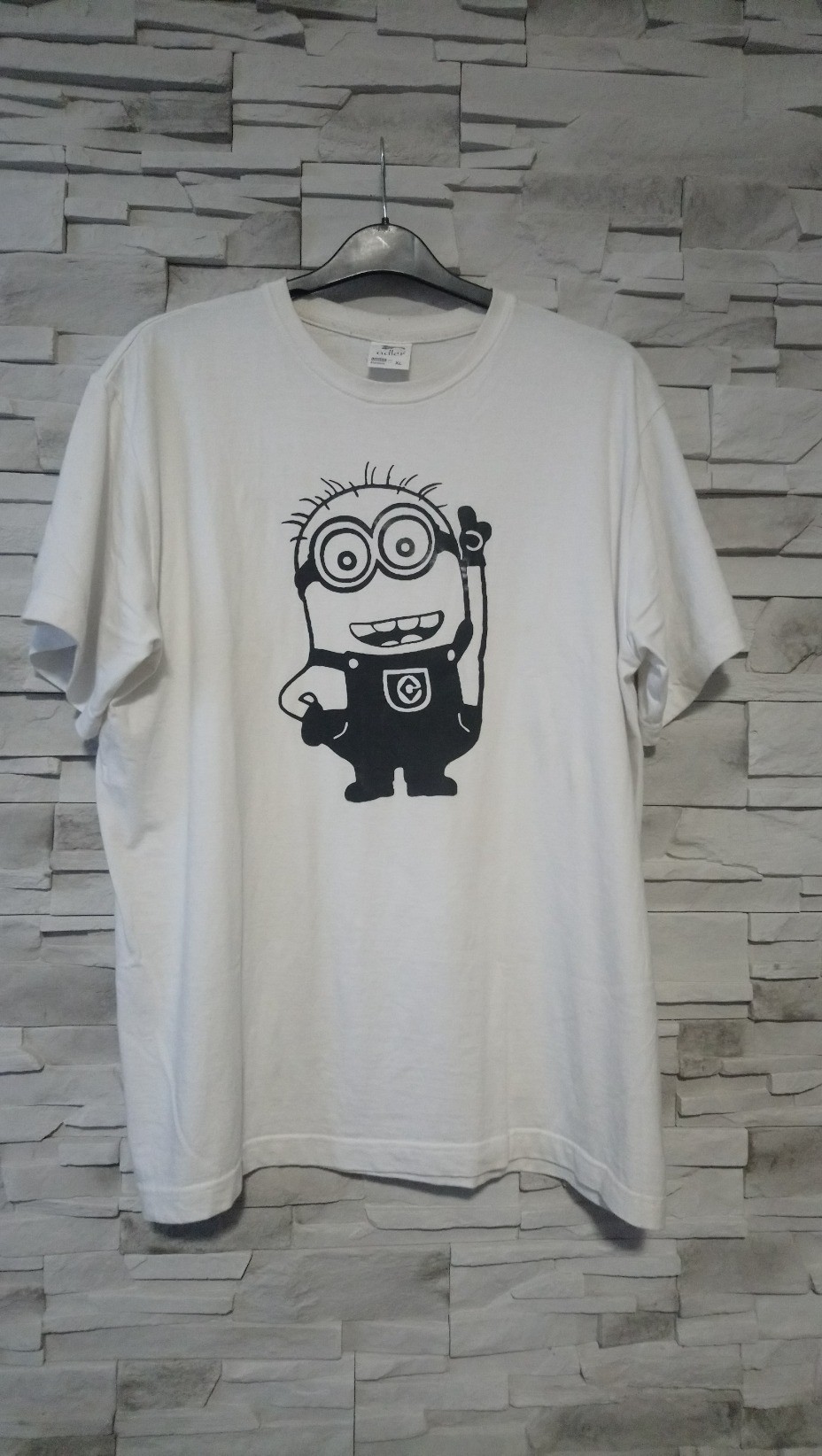 Potisky na tričkách a jiném oblečení