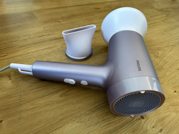Vysoušeč vlasů Philips Hair Dryer 7000