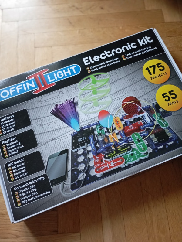 Hrátky s Boffinem (recenze stavebnice Boffin II Light)