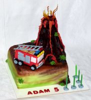 Sopka a záchranářské auto