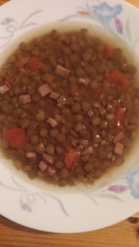 Výtečná ćočková polévka s rajčaty